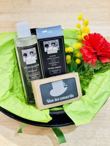 Boutique proposant la conception artisanale et française de savon personnalisé pour la Fête des Conscrits à Villefranche-sur-saône